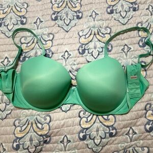PINK Victoria's Secret Mint Green Bra